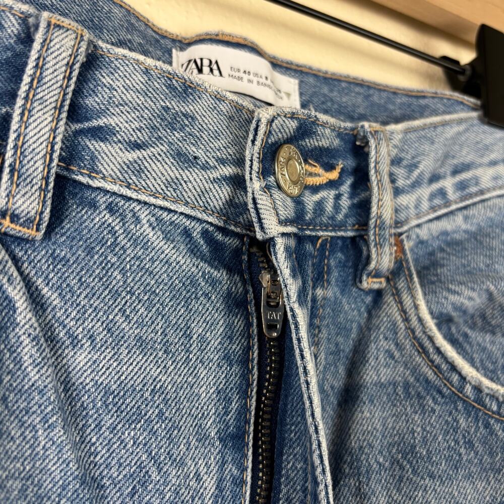 Zara Women's High Waisted Straight Leg Jeans Size 8 Medium Wash - Picture 4 of 7